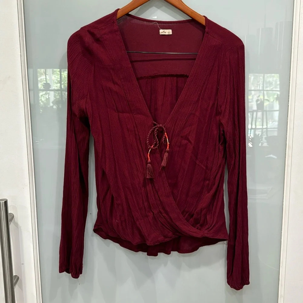 Hollister Women's Blouse Long Sleeve Wrap Burgundy Red Top Shirt Sz Small